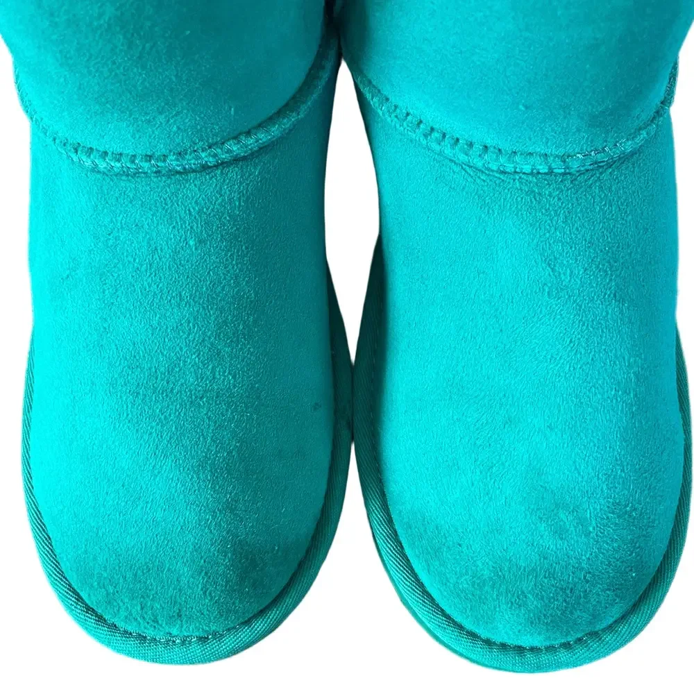 UGG classic short